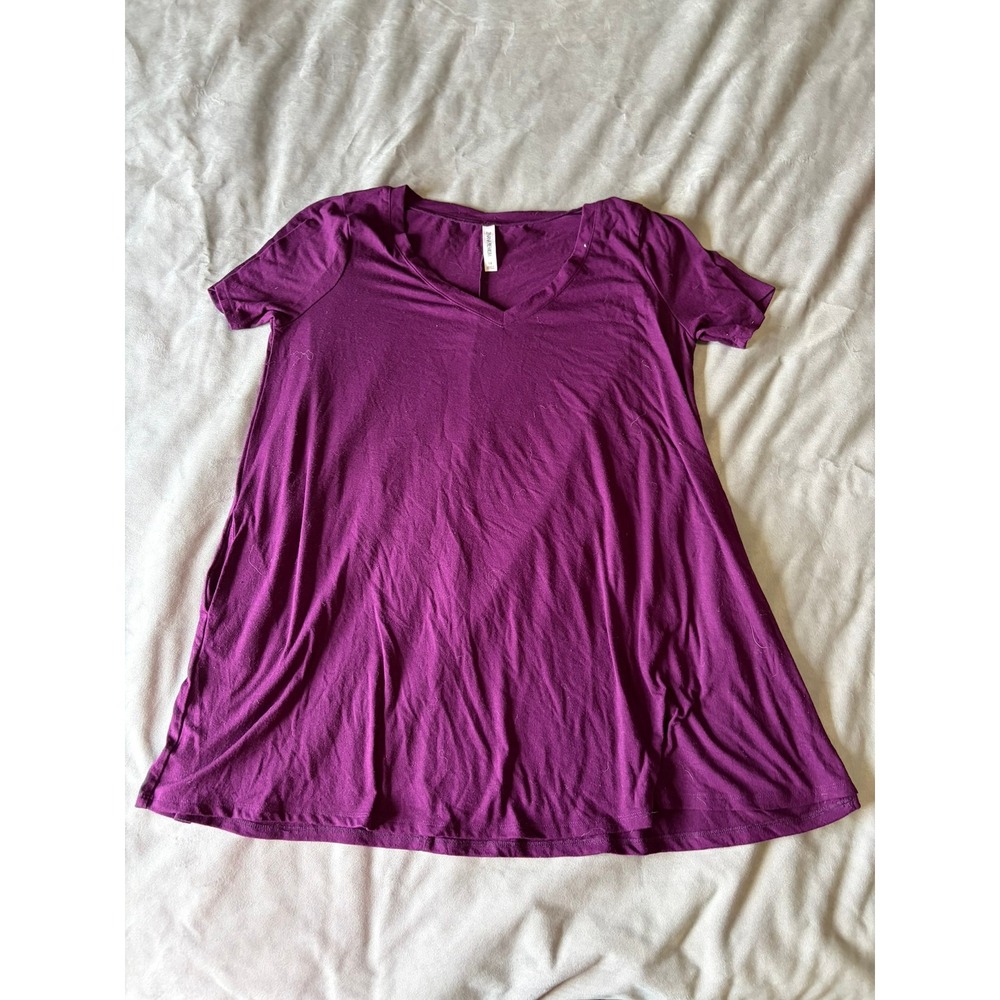 Zenana Premium Womens 1X Purple V-Neck Short Sleeve Flowy Tunic Top Shirt Plum